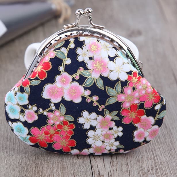 二つ折り財布 花鳥模様のミニがま口財布