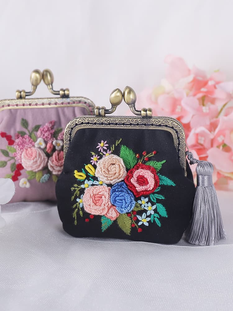 二つ折り財布 花刺繍 職人手作り がま口 小銭入れ
